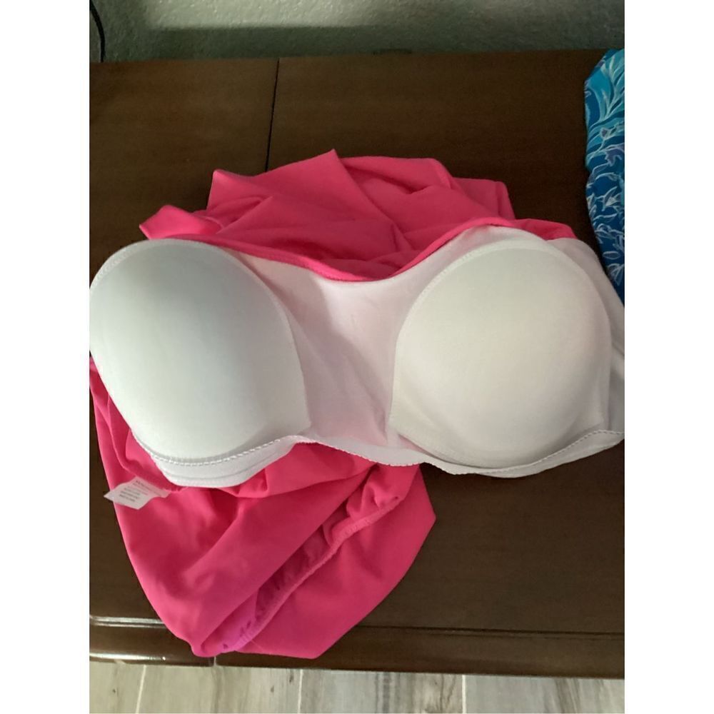 Pink Bikini  - Picture 9 of 9